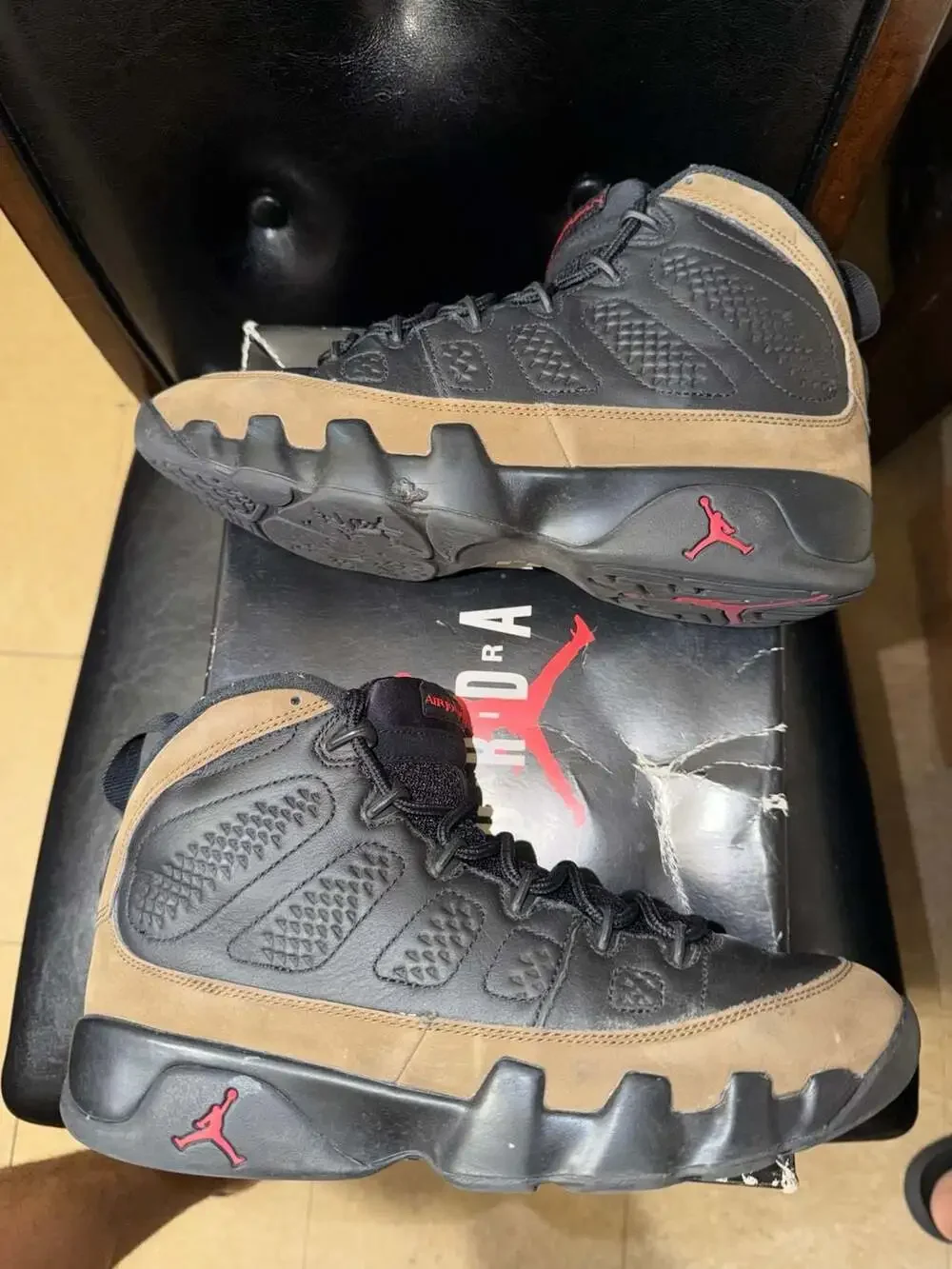 Nike Air Jordan 9 Retro Black/Light Olive